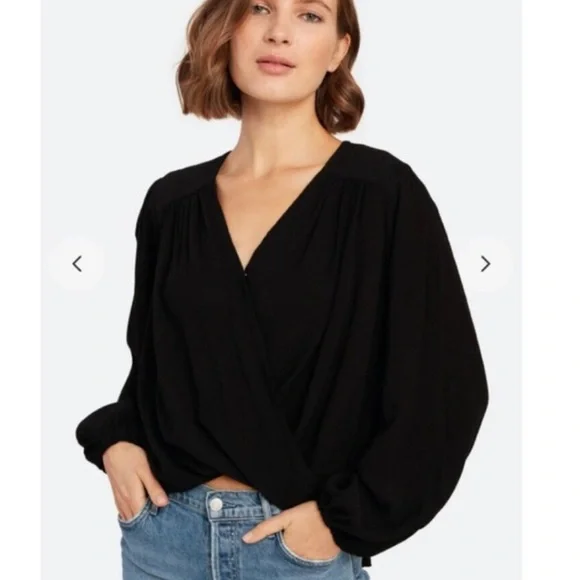 Free People wrap blouse Tee long sleeve v-neck Black flowy top - Picture 6 of 7